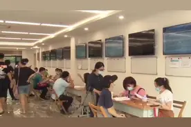 还是线下好！上海嘉定举办疫情后首场招聘视频封面