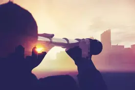 小封写诗丨诗两首《思想》《生活》 作者 小封图片