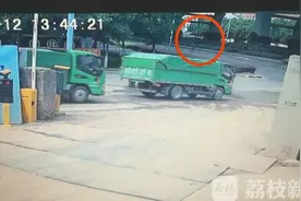 常州一男子踹开车门从高架跳下 竟因怀疑自己得了新冠怕传播图片