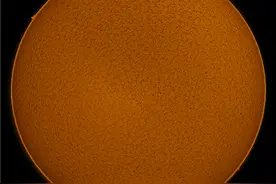 期待！南京上空太阳要被吃掉一大半，跟着现代快报还能看日珥图片