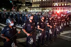 干不下去了！美国各地警察开始陆续辞职图片