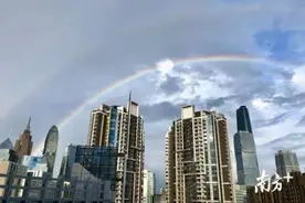 美爆了！傍晚双彩虹刷屏朋友圈，广州你怎么能这么好看图片