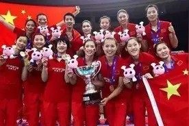 厉害了！中国排球的四项吉尼斯纪录，郎平独占两项图片