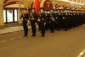 帅气！中国三军仪仗队在红场彩排时唱响《喀秋莎》图片