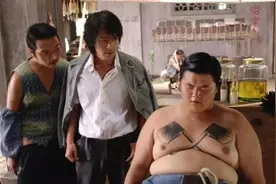 夏天男性光膀子算不算性骚扰？图片