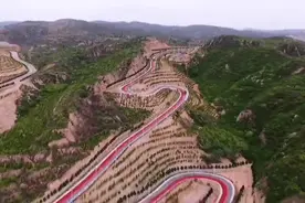 航拍！太原又一条超美“彩虹路”来了图片