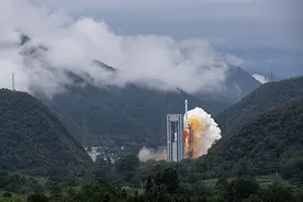 55颗北斗导航卫星上天，其中23颗卫星的电源由上海研制图片