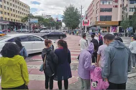 遵守公共秩序 规范文明行为图片