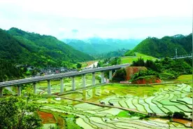 高铁凯里南站开通五年 安全运送旅客968万人次图片