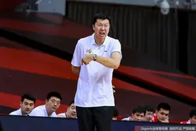 纵观CBA｜八一队13连败，“全华班”比赛他们也没优势？图片