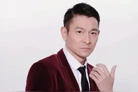 时隔多年再出山，“天王”刘德华加盟央视端午晚会，与李宇春、周笔畅同台献唱图片