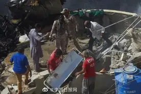 巴基斯坦坠机事故调查：空管员未遵循既定程序，飞行员注意力不够集中图片
