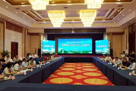 潍坊青州：第二届潍坊发展大会青州回乡行活动举行图片