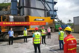 来了！玉林12个国省干线公路路面大中修工程开工，涉及……图片