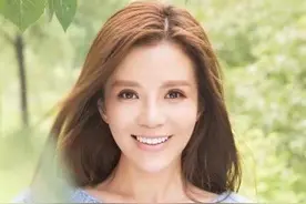 央视“当家花旦”朱迅写歌并演唱《你是我的光》走红网络图片