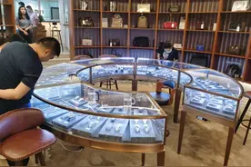 【执法实录】二手名表展请来的不是财神爷，而是“三只手”图片