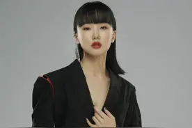 “造作姐姐”黄龄：我出来不是要迎合人家的图片
