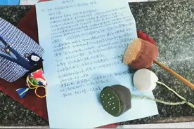 医护收到特殊的端午节礼物，患者母亲手制香囊感谢暖心白衣天使图片