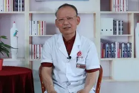 荨麻疹快痒死了，有没有好药？医生说：这几个药物是首选！视频封面