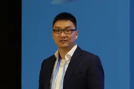 上海滩上的金童玉女们——黄峥印象图片
