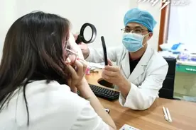 浙江一姑娘脸上突然多了粒痣，还会动！医生一检查惊了图片