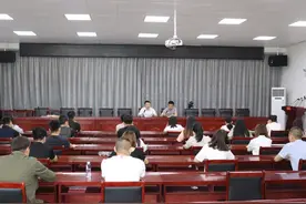 陕西榆林市清涧县举办青年干部迎“七一”公文写作技能大赛图片
