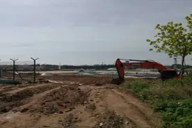 山东省交通运输厅来威海国际机场调研停机坪及附属设施扩建工程图片
