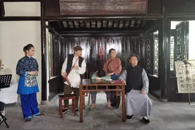 今天，芦苇荡边唱“芦荡火种”，沙家浜响起上海沪剧院红色经典之声图片
