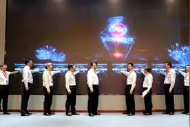 积塔半导体特色工艺生产线项目在临港新片区正式投产图片