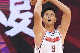 易建联加冕CBA常规赛历史得分王，六大数据皆为史上最强图片