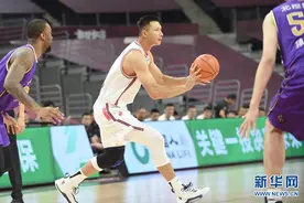 CBA复赛第一阶段：广东东莞银行胜北京控股图片