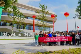 西安话剧院话剧《共产党宣言》塞上名城榆林献礼“七一”图片