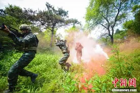 吉林武警“魔鬼周”极限训练堪比大片图片