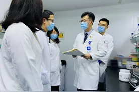 青大附院牛海涛团队“泌尿系肿瘤微环境及代谢模式系列研究”项目获省科技进步二等奖图片
