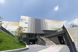 大运会首个完工场馆 龙泉中学体育馆亮相图片