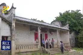 阳春潭水湖边古建筑传承百年文化底蕴图片