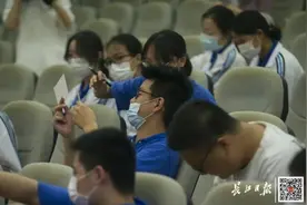 高考前最后一课，老师们的花式壮行，又暖又燃图片