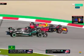 3次出动安全车9车退赛，F1揭幕战充满戏剧性图片