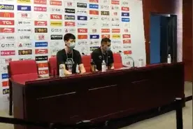 山东男篮完成青岛赛区首练，巩晓彬谈球队不足和展望图片
