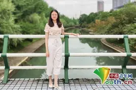 女大学生收到5所世界名校录取通知，将成为村里的第一个留学生图片