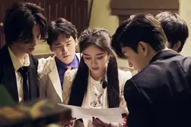 《密室大逃脱2》上演大厦疑云 杨幂邓伦变中介图片