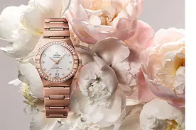 Hublot宇舶表推出全新Big Bang Unico Sky Blue湛湛天蓝腕表图片