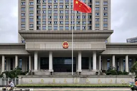 张玉环身陷囹圄的9752天图片