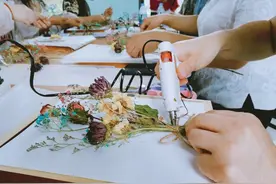 这份金山夏日的限定活动好评如潮，快来查收这份快乐！图片