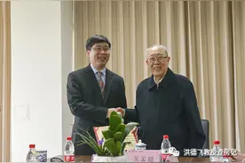 医者笔记丨浙江50岁大叔长了十年的胰腺结石，怎么最终成了胰腺癌？图片