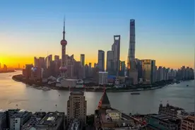 中国十大消费城市再排名：上海稳居第一视频封面