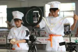 兰州牛肉面培训助就业图片
