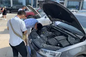 长春汽博会二手车首场拍卖会成交额近千万图片