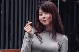 英雄联盟巴西美女辅助：考虑明后年来中国打职业图片