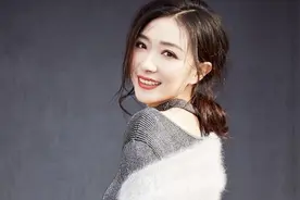 网传万茜车祸手臂骨折？工作人员：无大碍，谢谢大家关心图片